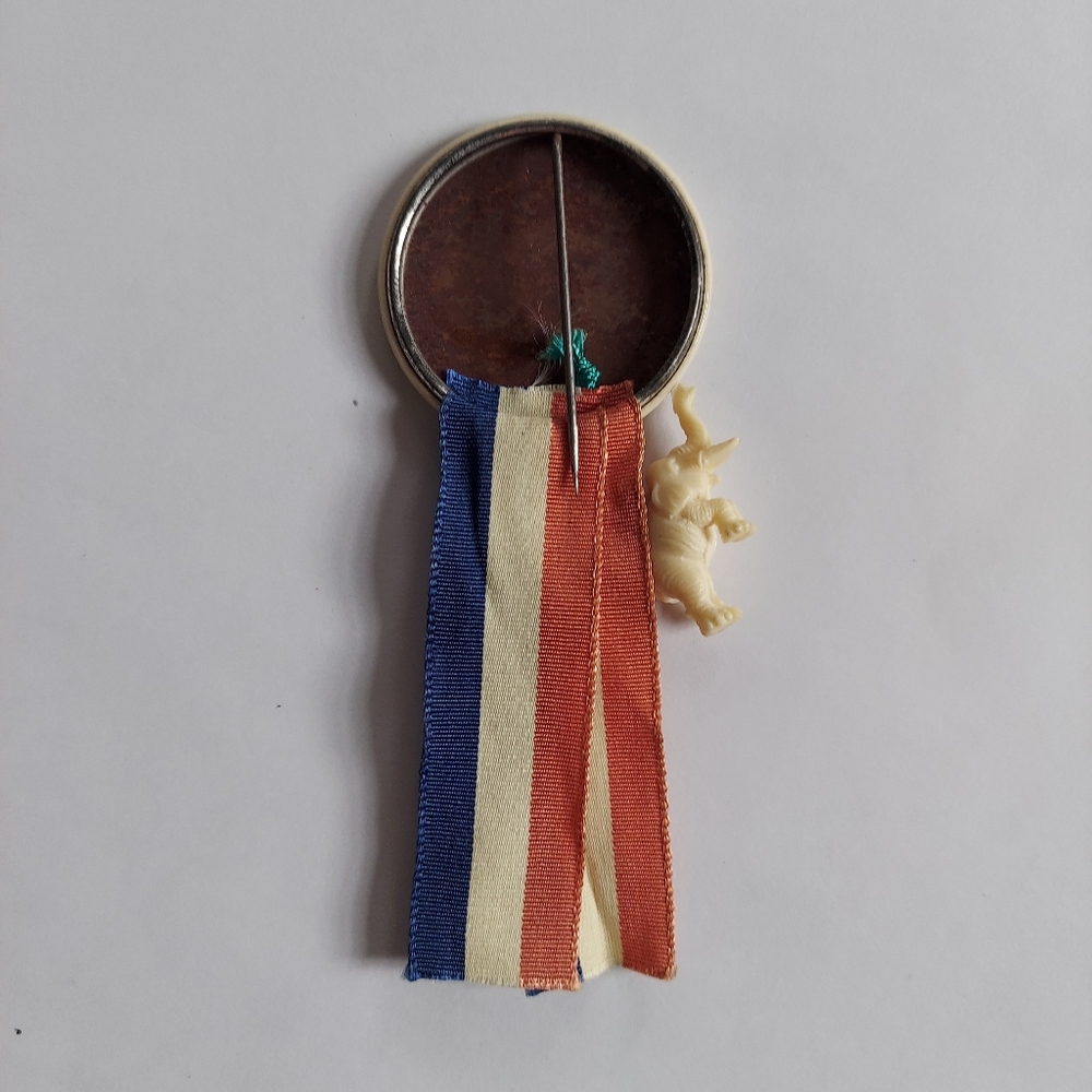 Vintage Pinback Button Ribbon Elephant I Like Ike 50s Dwight D Eisenhower - Picture 4 of 11